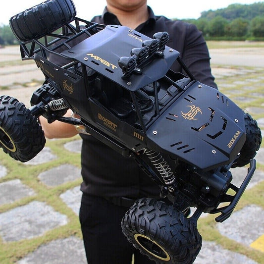 UK 4DRC Rc Car Rock Crawler Rechargeable Off Road Truck 4WD , Metal Shell LED Headlights RC Remote Control Off Road Car Truck, Logistics Is Randomly Sent By EVRI,DPD,Amazon Logistics,Royal Mail